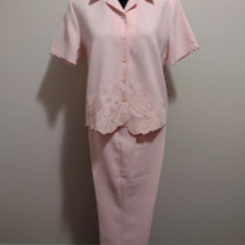 Alfred Dunner, 2pc Peach Pant Suit w/Embroidery Design, Size-10P, No Hem
